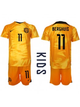 Nederländerna Steven Berghuis #11 Replika Hemmakläder Barn VM 2022 Kortärmad (+ byxor)